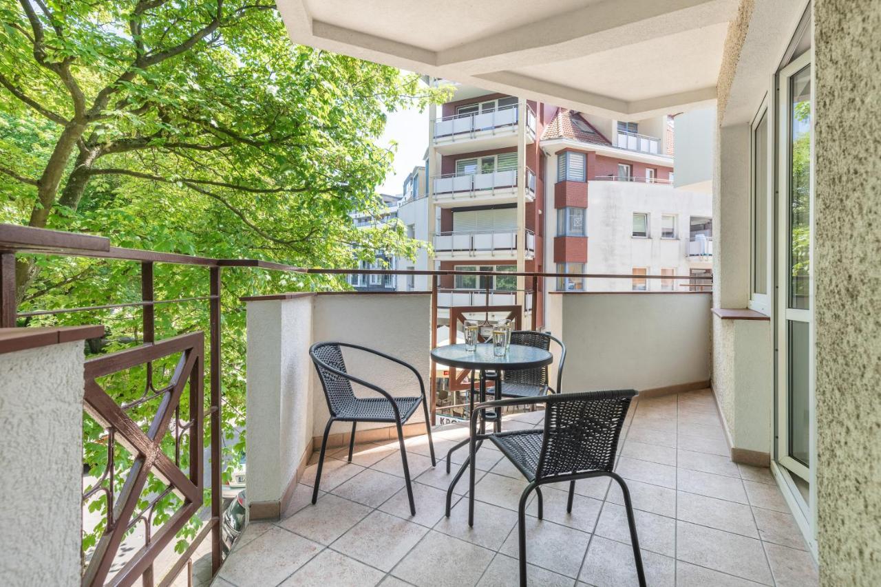 Jantar Apartamenty -Port Kolobrzeg- Westerplatte Z Garazem Экстерьер фото