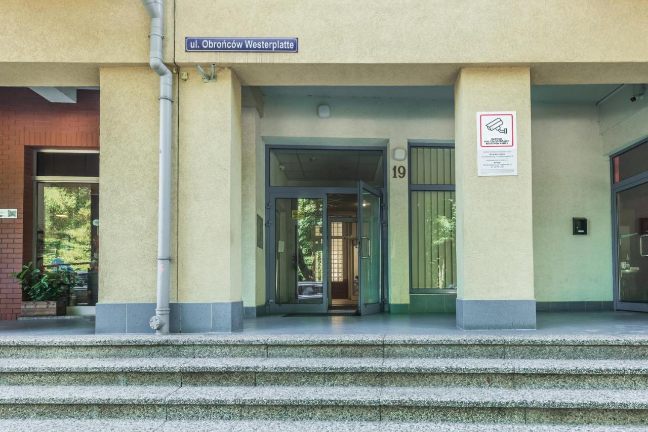 Jantar Apartamenty -Port Kolobrzeg- Westerplatte Z Garazem Экстерьер фото