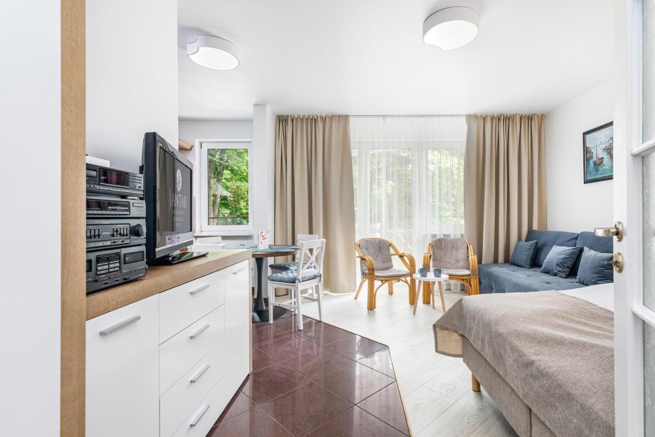 Jantar Apartamenty -Port Kolobrzeg- Westerplatte Z Garazem Экстерьер фото